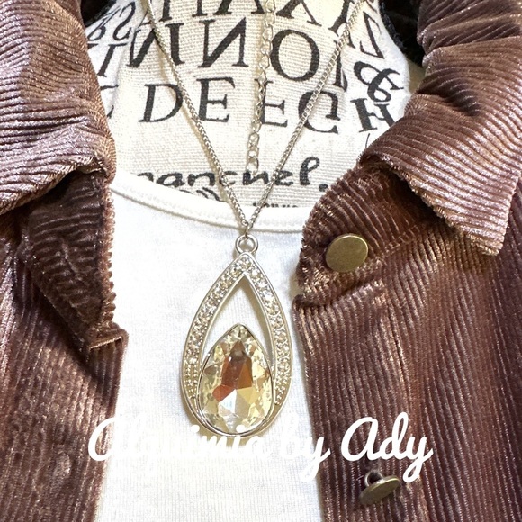 Huge jewel tone diamond style raindrop penda long necklace - Picture 3 of 3